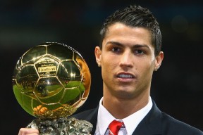 新疆报价新外援，2米18内线悍将或加盟，NBL场均18+12，2021赛季新疆队外援